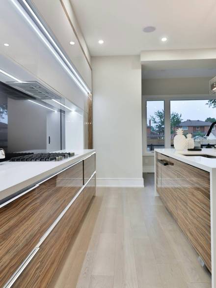 lotus-design-n-print-1dyzaNoB-sM-unsplash